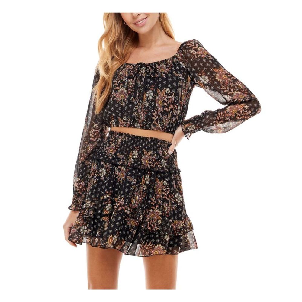 NWT CITY STUDIO Womens Crop Top Black Elastic Waist And Neck Juniors M